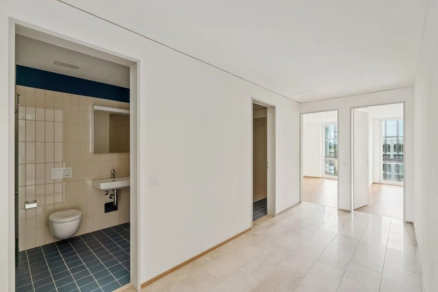 RENT WITHOUT DEPOSIT - Living in Stettbach Mitte - Photo 7 of 8