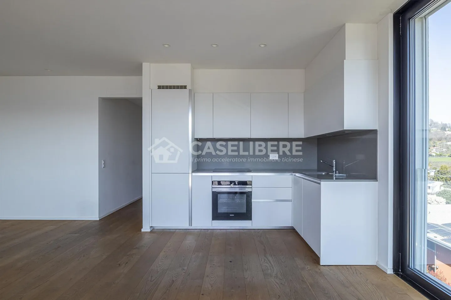 WUNDERBARES PENTHOUSE MIT SEEBLICK IN PURA - Foto 5 von 14