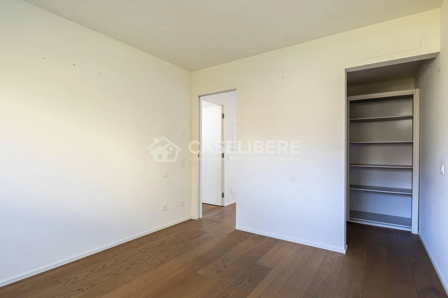 WUNDERBARES PENTHOUSE MIT SEEBLICK IN PURA - Foto 10 von 14