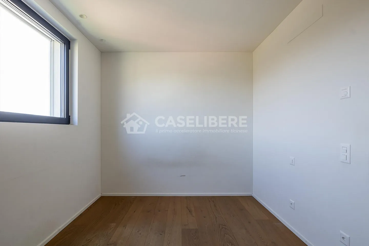 WUNDERBARES PENTHOUSE MIT SEEBLICK IN PURA - Foto 12 von 14