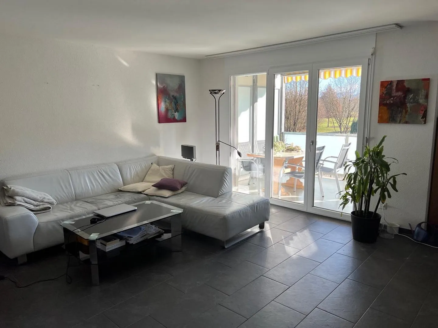 3.5 Zimmerwohnung im Eigentumsstandard nahe Golfpark zu vermieten - Foto 3 di 9