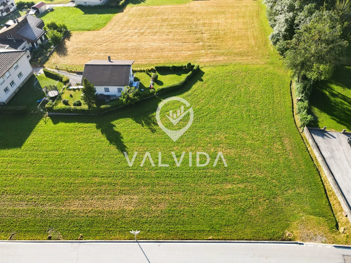 Sunny Plot in Leuk Susten - 1,303 m² Building Potential - Photo 4 of 9