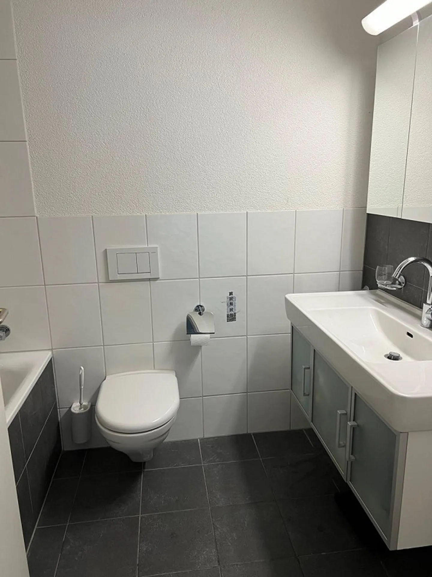 3.5 Zimmerwohnung im Eigentumsstandard nahe Golfpark zu vermieten - Foto 5 di 9