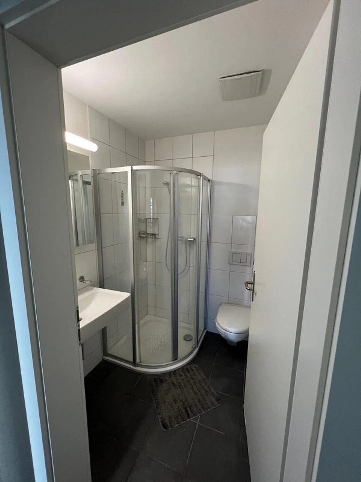 3.5 Zimmerwohnung im Eigentumsstandard nahe Golfpark zu vermieten - Foto 6 di 9