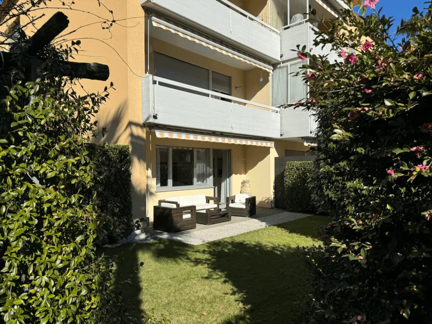 Charmante Gartenwohnung in Losone - Foto 2 von 13
