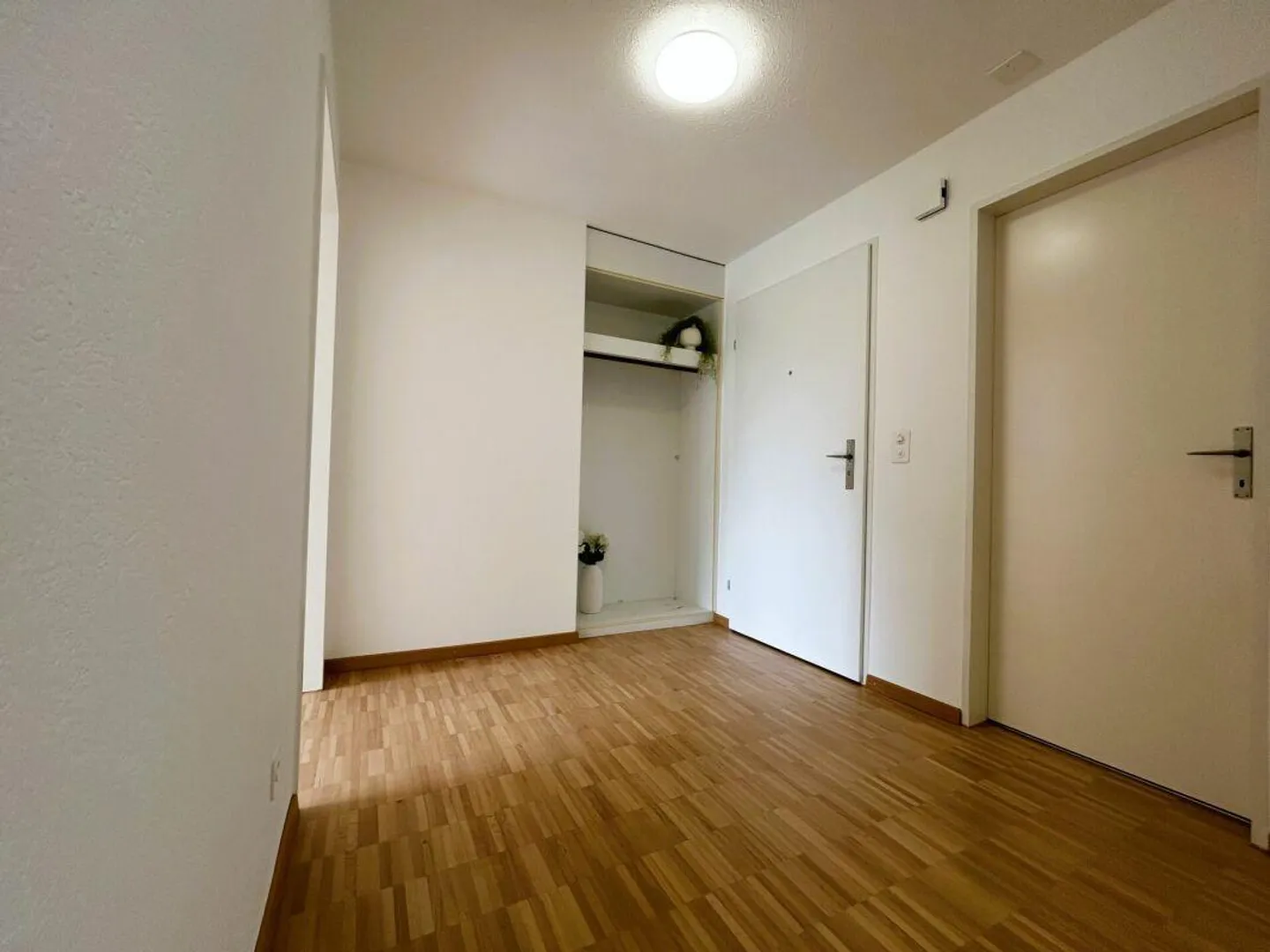 Sonnenverwöhnte Gartenwohnung - Foto 3 von 10