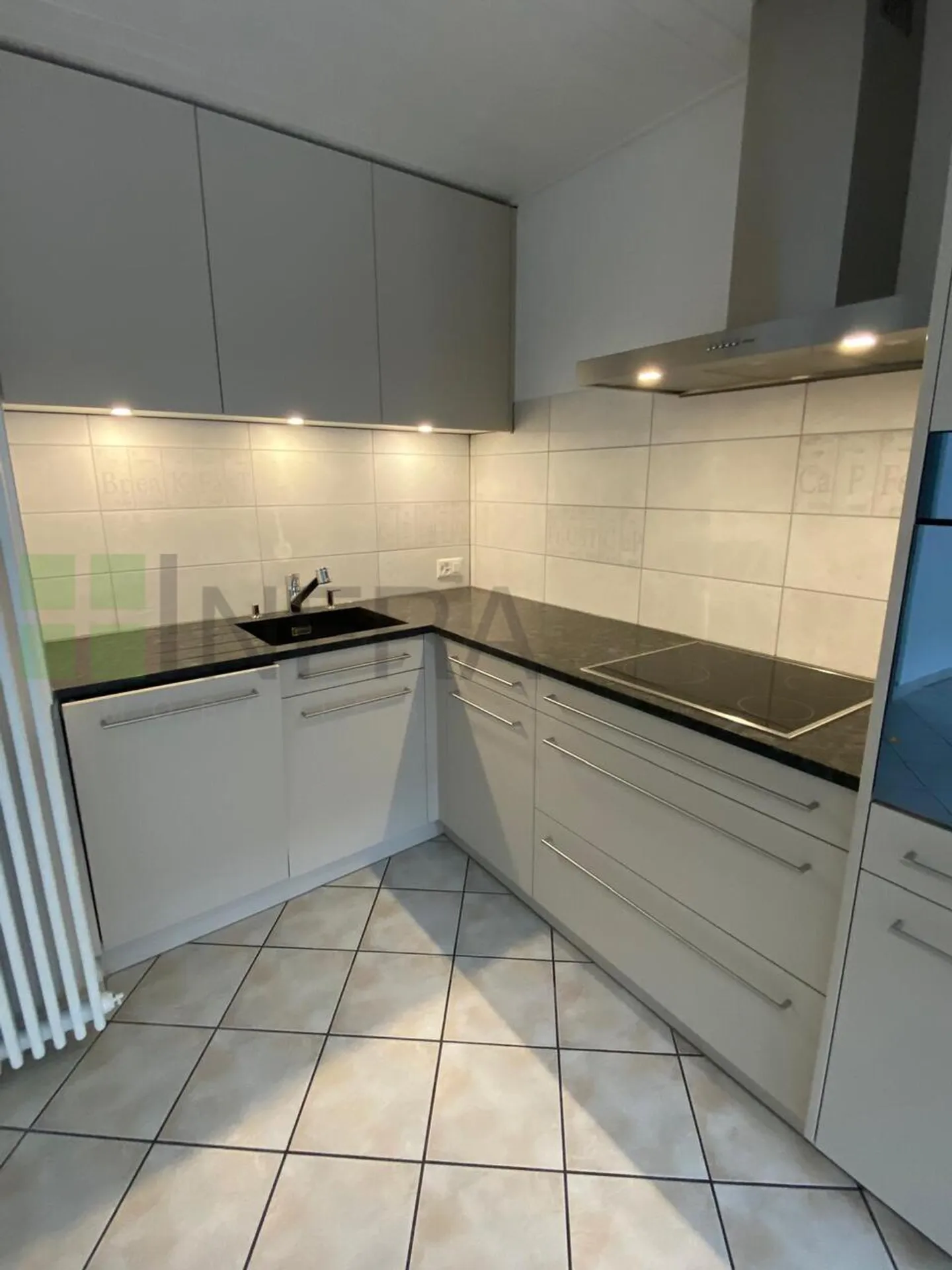 Appartamento 3.5 stanze - Foto 1 di 17