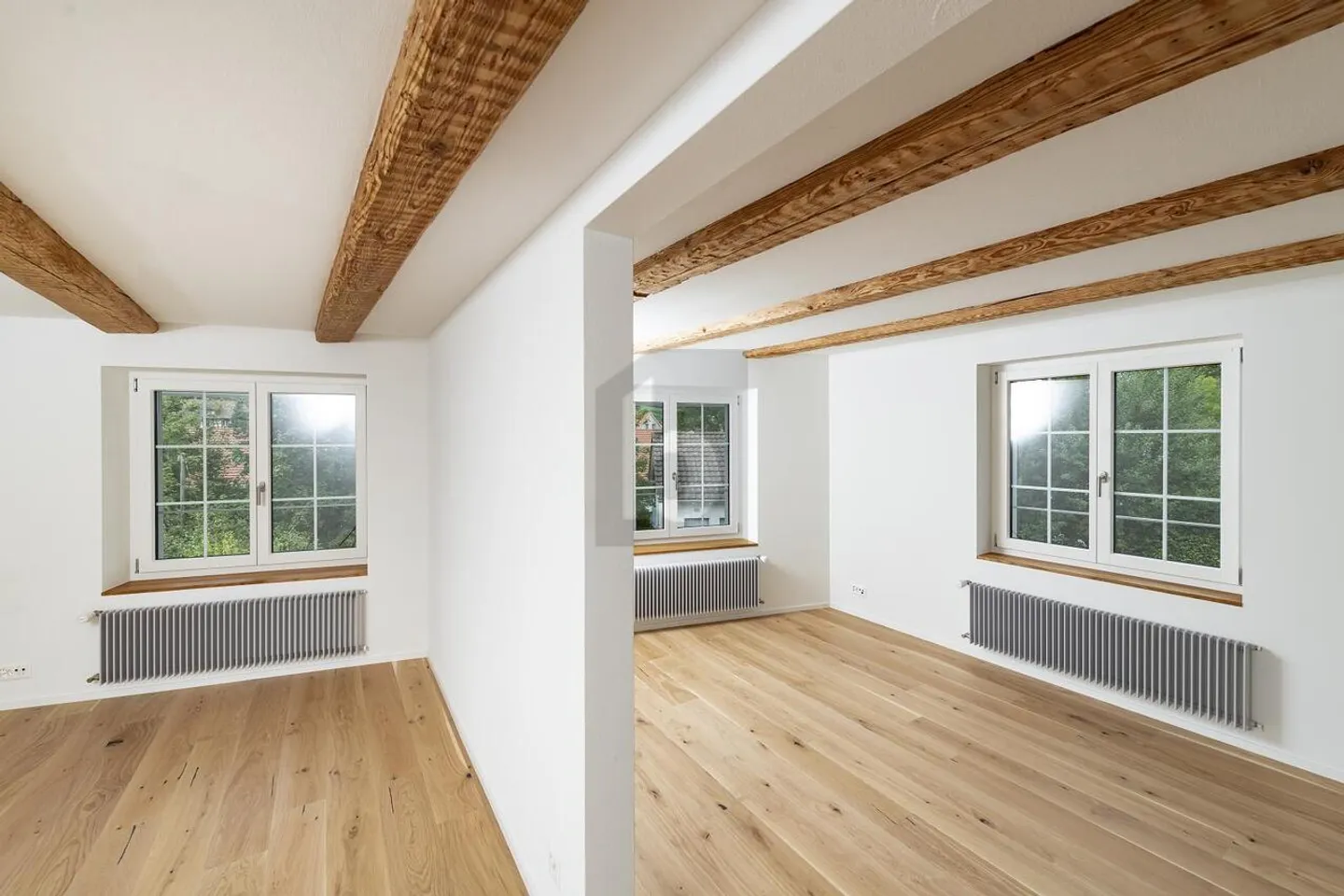 UNIQUE, STYLÉ ET CHARMANT - Photo 1 sur 6