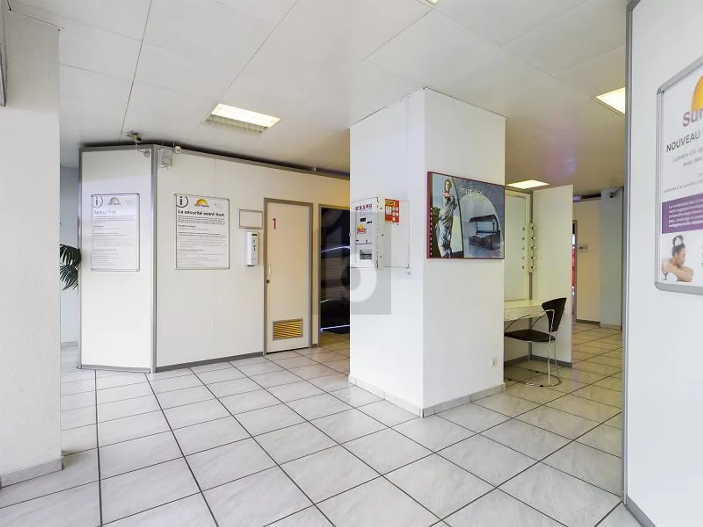 Espace Commercial Polyvalent - Photo 4 sur 6