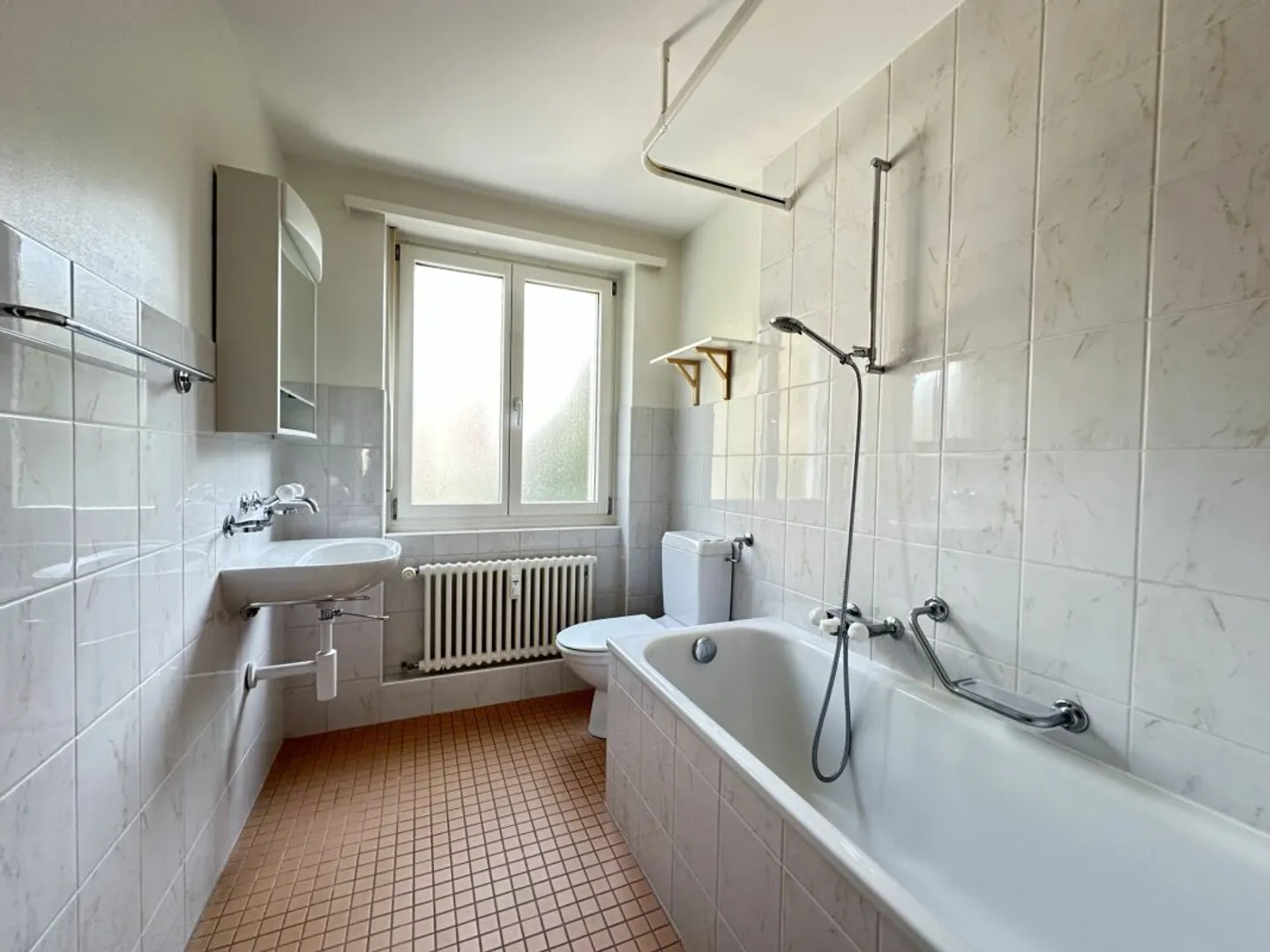 Appartamento maisonette in posizione centrale con balcone! - Foto 1 di 7