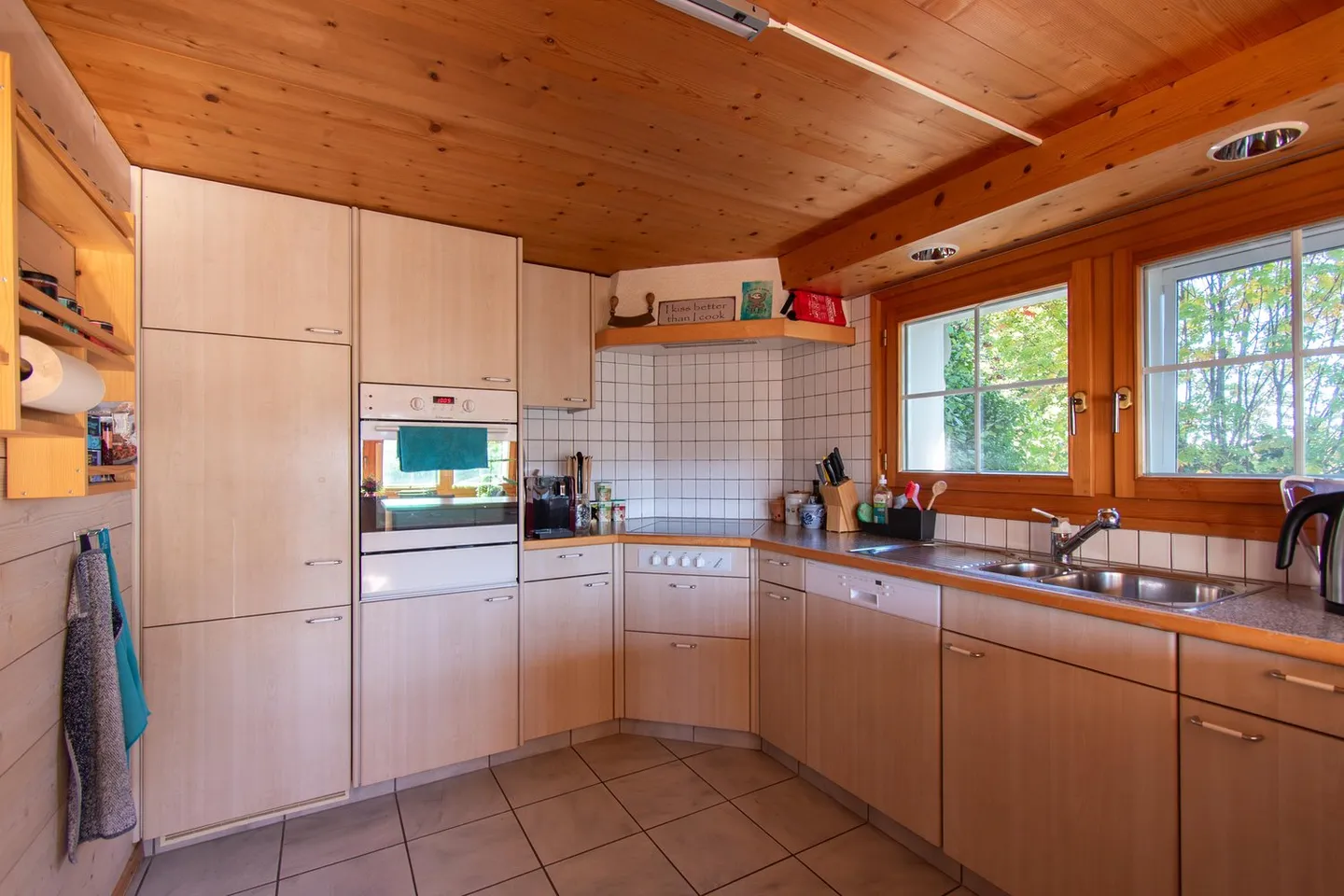 Appartamento soleggiato di 3,5 stanze con balcone - Foto 8 di 13