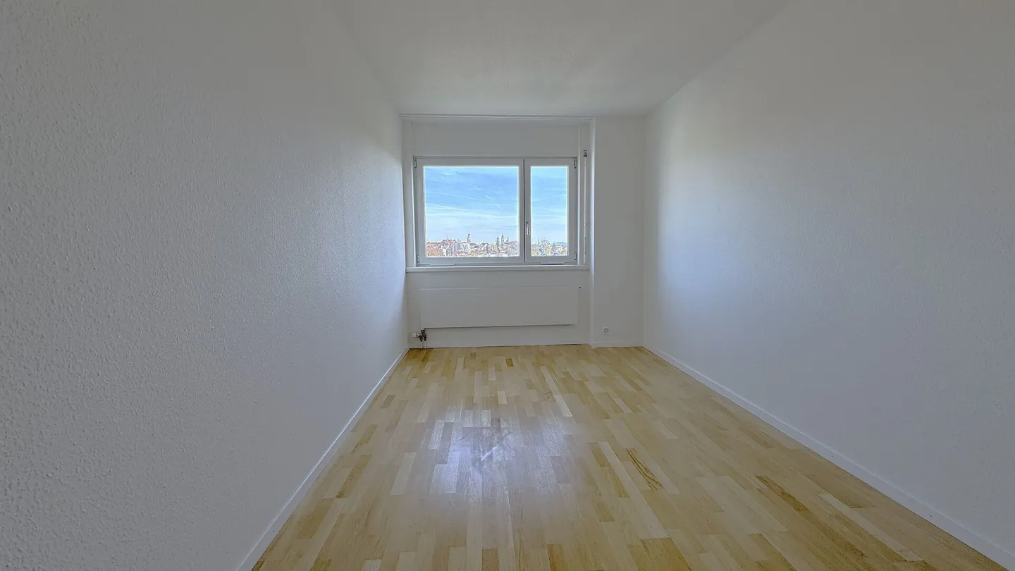 PREMIÈRE OCCUPATION Appartement 4.5 pièces - entièrement rénové - 2 balcons - emplacement calme à Soleure - Photo 17 sur 21