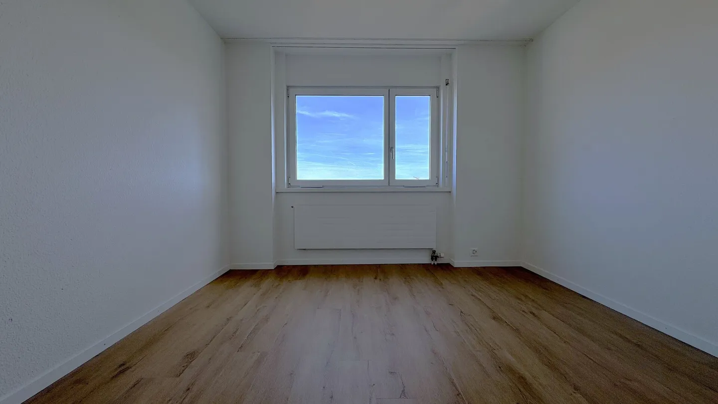 PREMIÈRE OCCUPATION Appartement 4.5 pièces - entièrement rénové - 2 balcons - emplacement calme à Soleure - Photo 18 sur 21