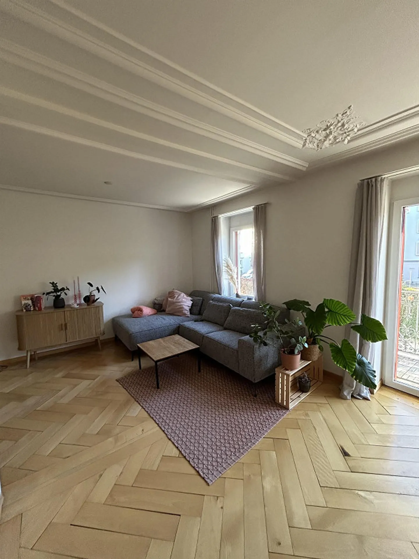 3.5 Room Apartment - Photo 3 of 7