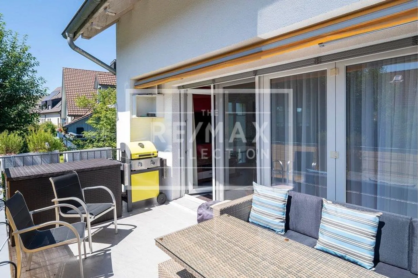 Attraktive 5.5-Zimmer-Maisonette Dachwohnung mit ca. 173m² Wohnfläche in Riedikon Uster - Foto 4 von 13