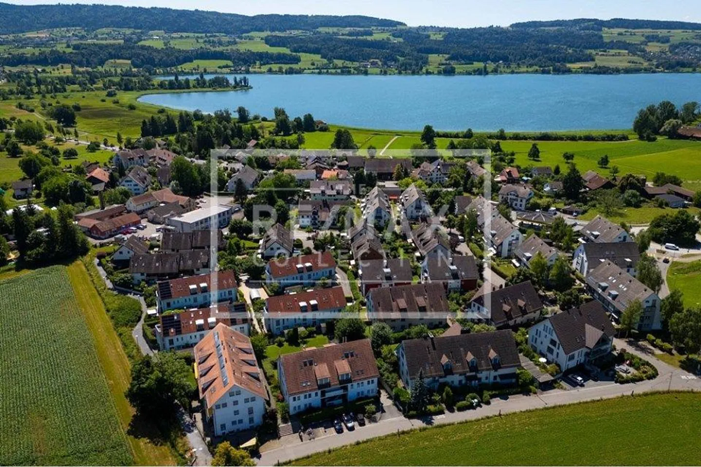 Attraktive 5.5-Zimmer-Maisonette Dachwohnung mit ca. 173m² Wohnfläche in Riedikon Uster - Foto 12 von 13