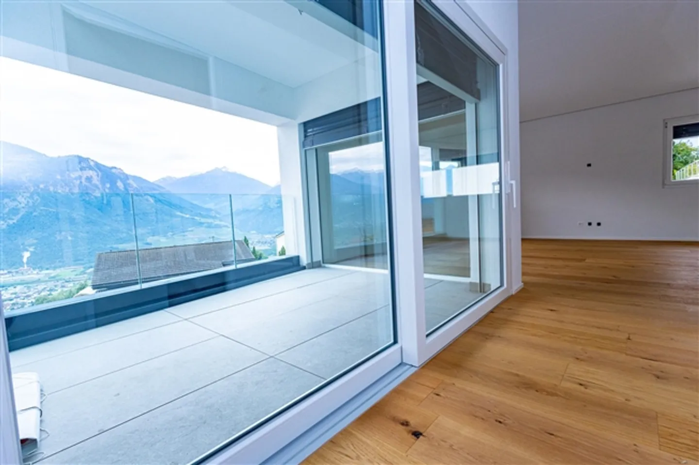 Bellissimo attico con vista mozzafiato - Foto 4 di 14