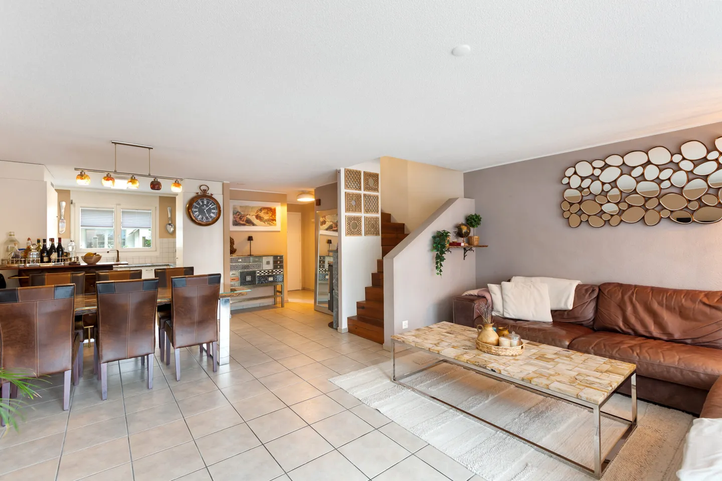 Living where the Töss flows: Elegant 5.5-room house with Kyburg view - Photo 1 of 17