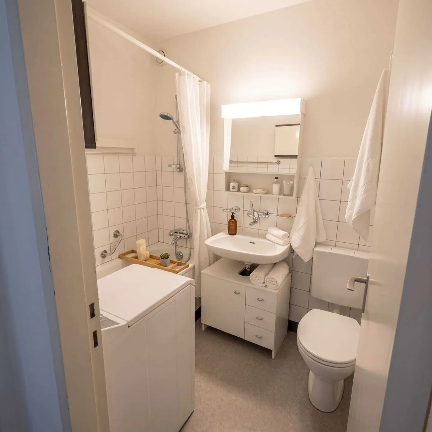 Ampio appartamento 4 locali a Basilea - Foto 4 di 5