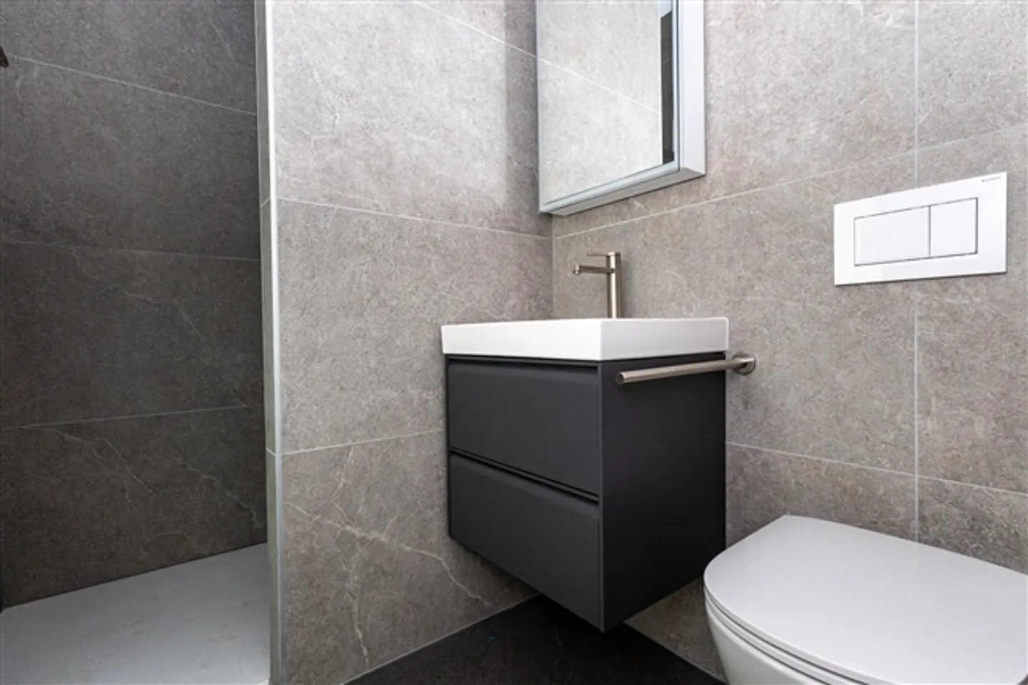 Bellissimo attico con vista mozzafiato - Foto 9 di 14