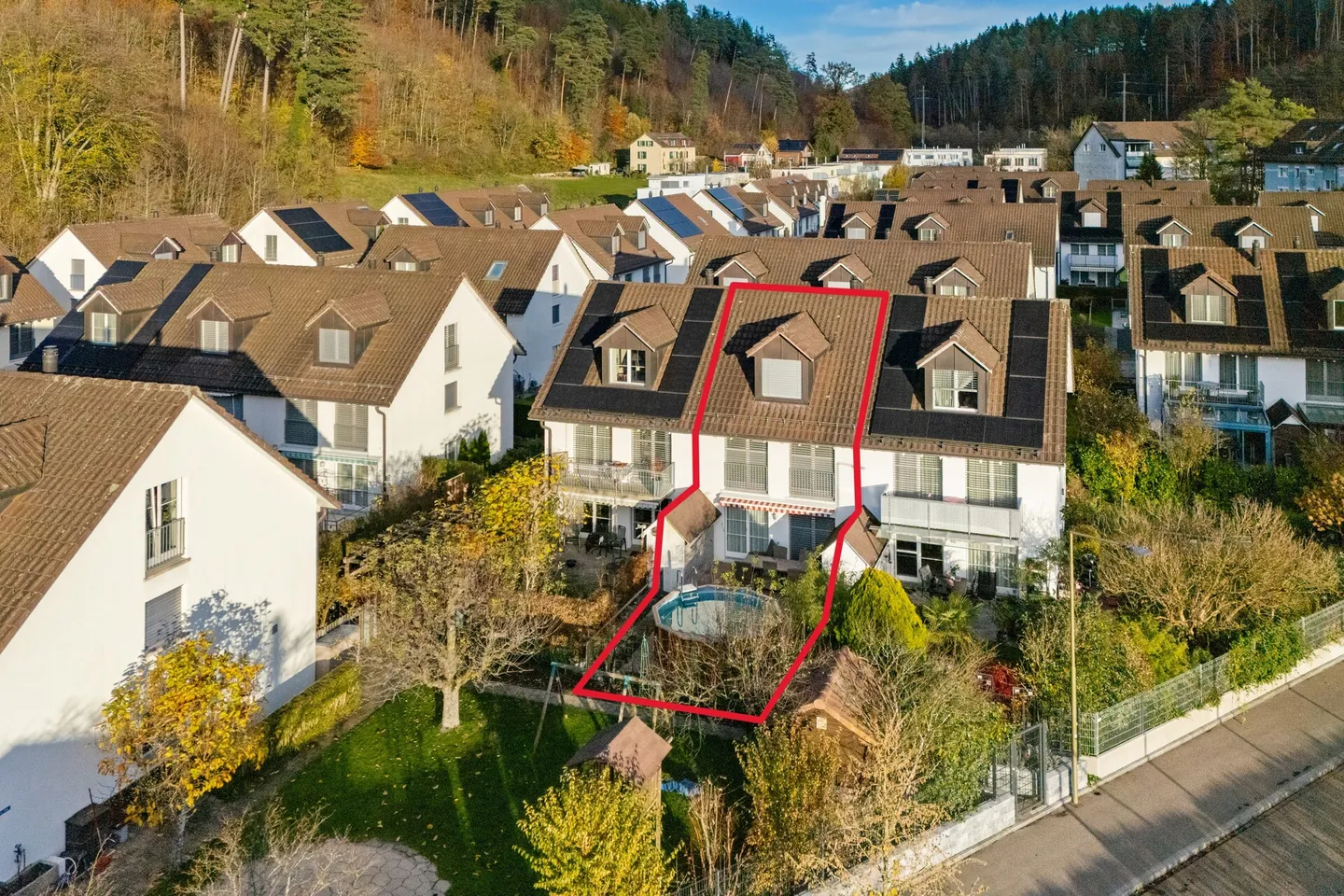 Living where the Töss flows: Elegant 5.5-room house with Kyburg view - Photo 15 of 17