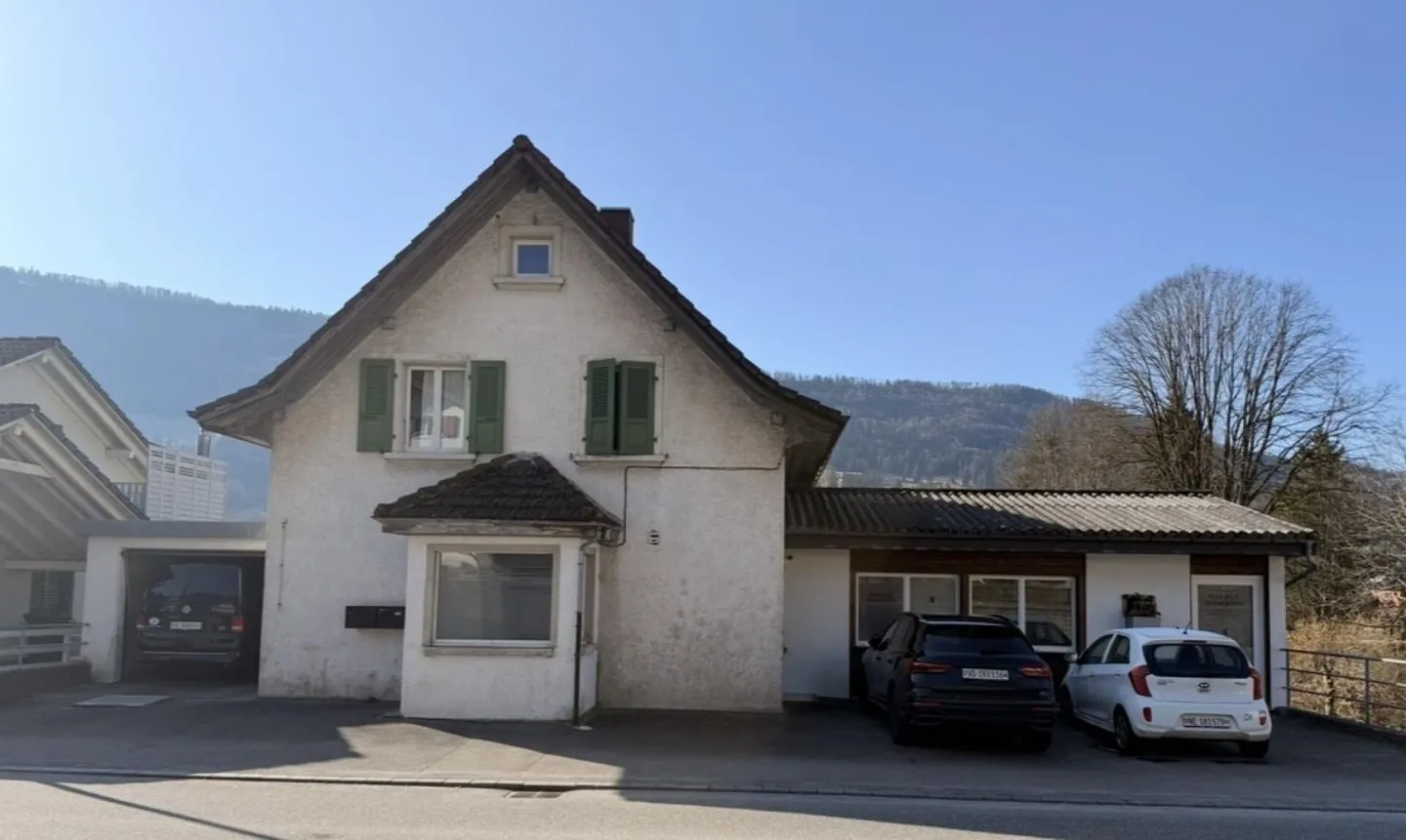 Propriété d'investissement - Photo 1 sur 6