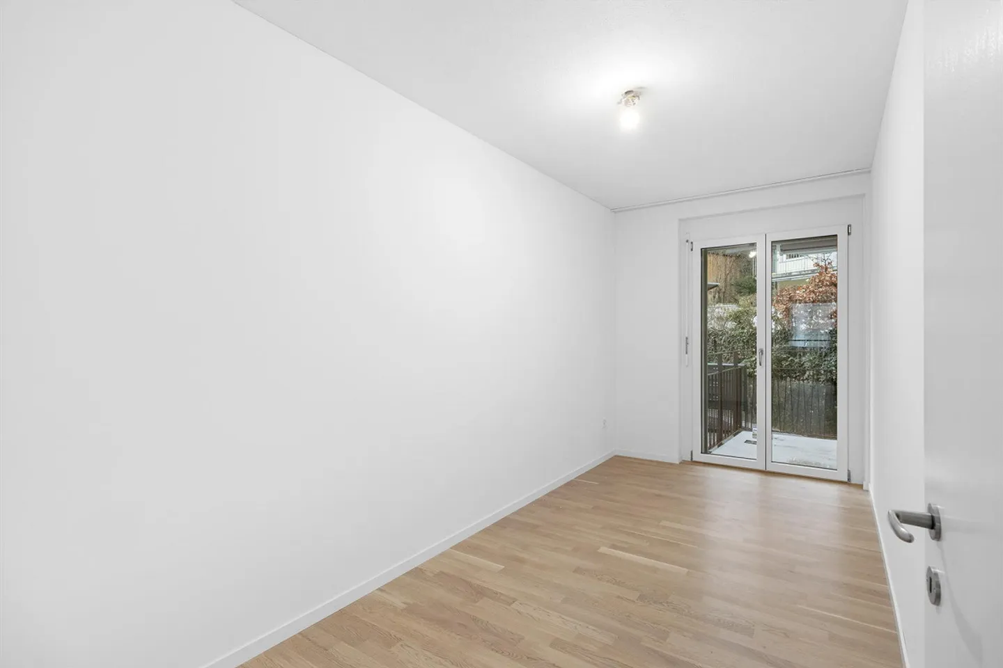 Modernes Apartment mit Garten - Foto 4 von 9