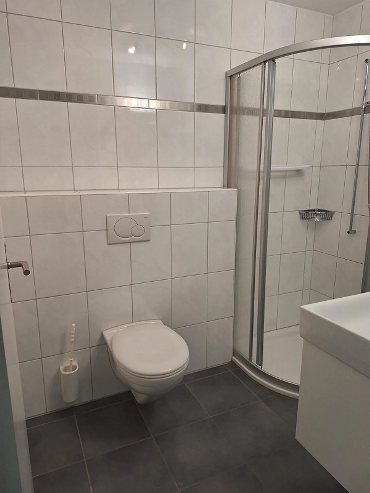 Attractive 3.5-room ground floor apartment with large garden - Photo 12 of 14