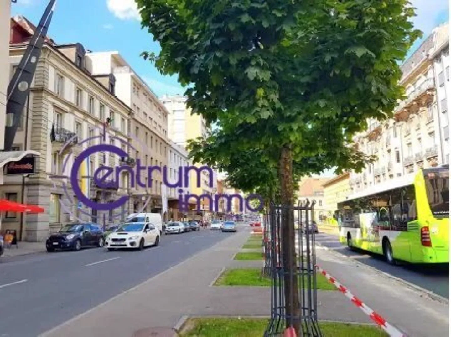 Gemischt genutztes Mietgebäude zur Renovierung im Stadtzentrum - Foto 2 von 3
