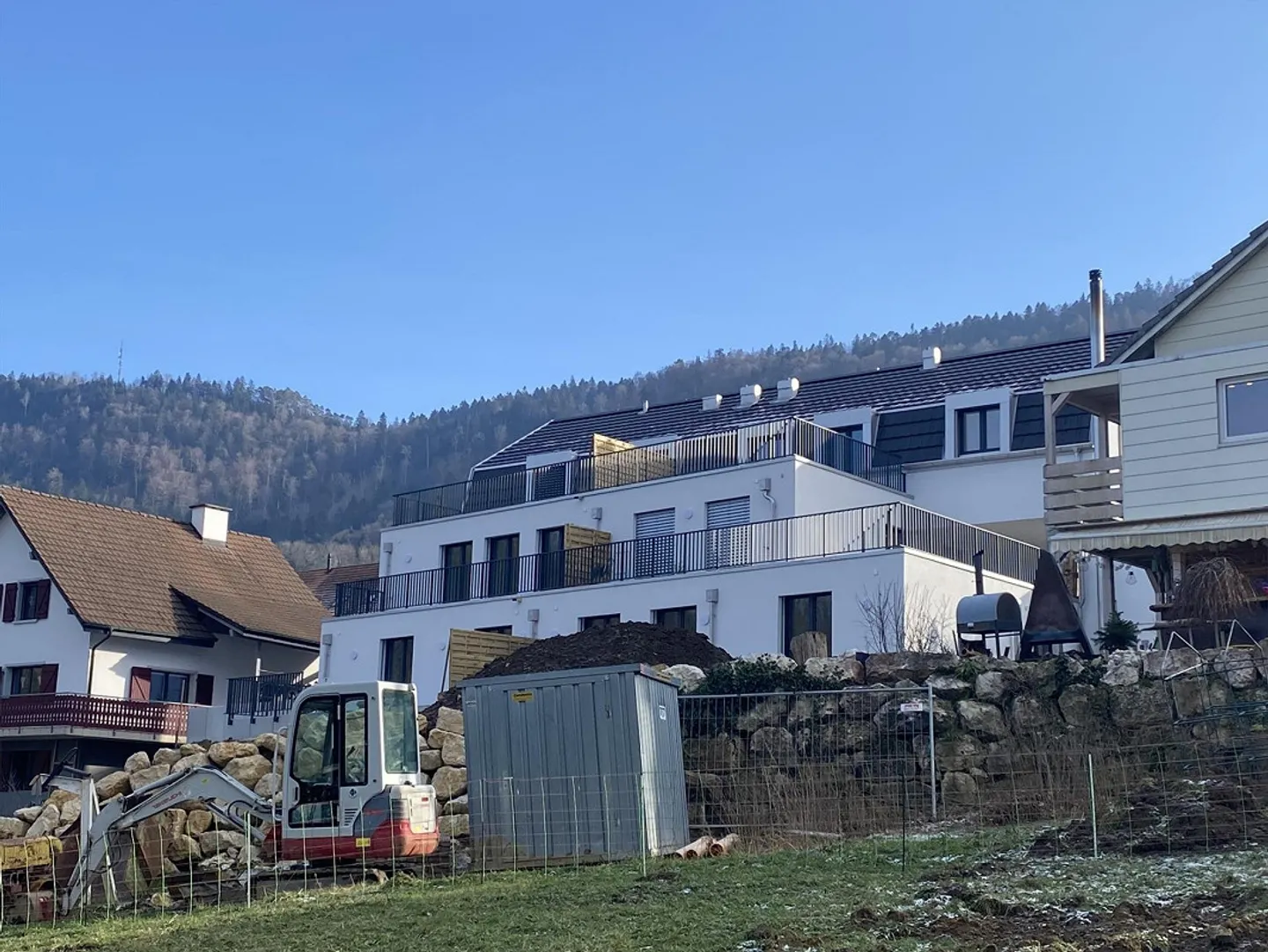 Appartements neufs modernes dans un quartier résidentiel attrayant avec un grand balcon - Photo 3 sur 7