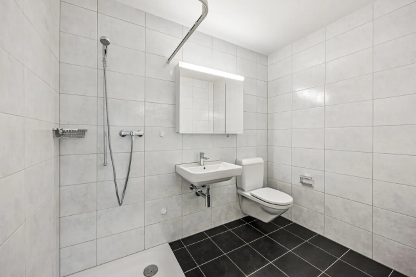 Maison Charmante avec Vue sur le Vert - Photo 12 sur 13