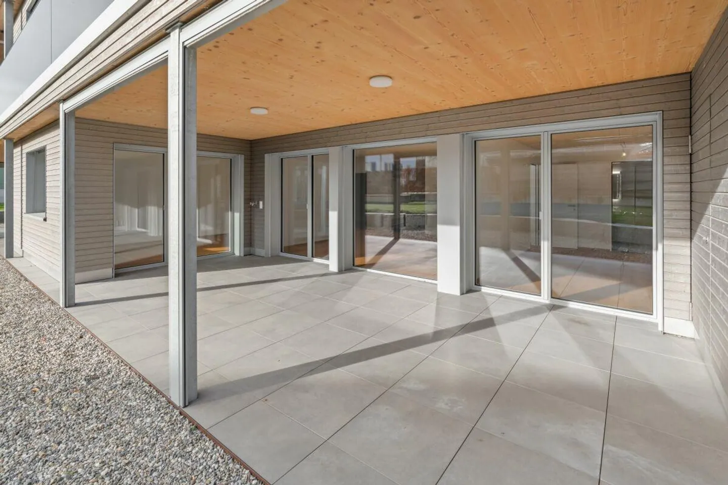 Appartement de jardin moderne et ensoleillé de 3,5 pièces - Photo 10 sur 11