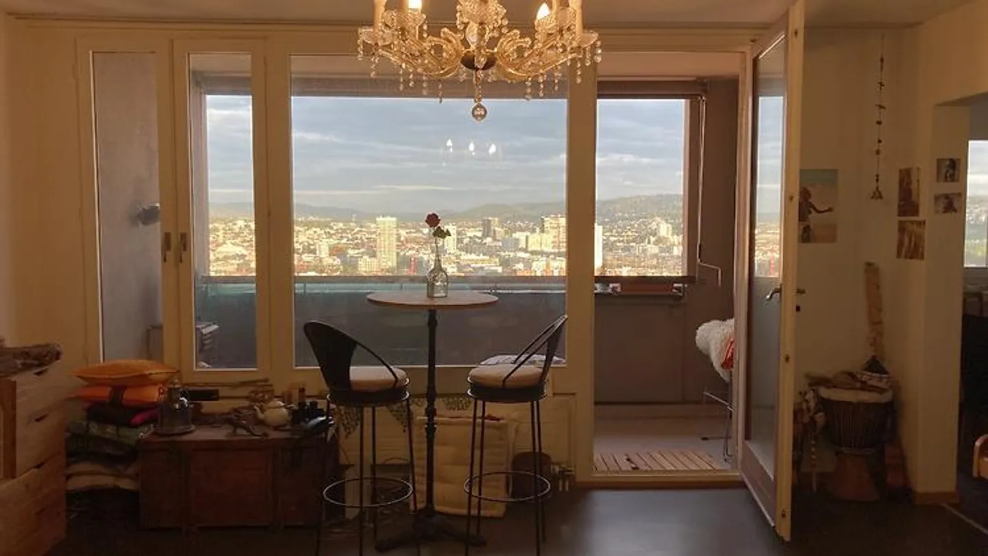 2½ ROOM APARTMENT IN ZURICH - DISTRICT 4 HARD, FURNISHED, TEMPORARY - Photo 2 of 10