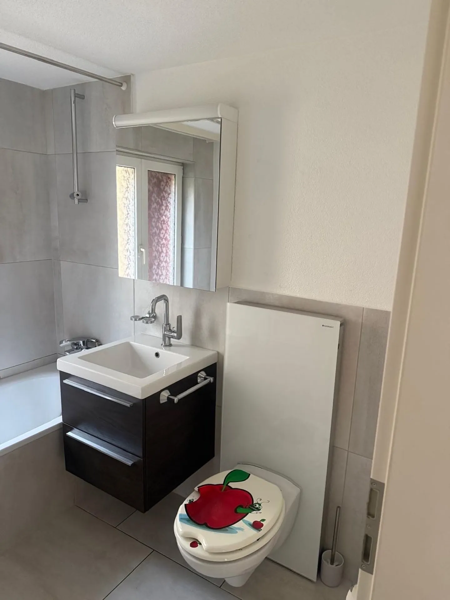 Appartamento in affitto - Foto 11 di 12