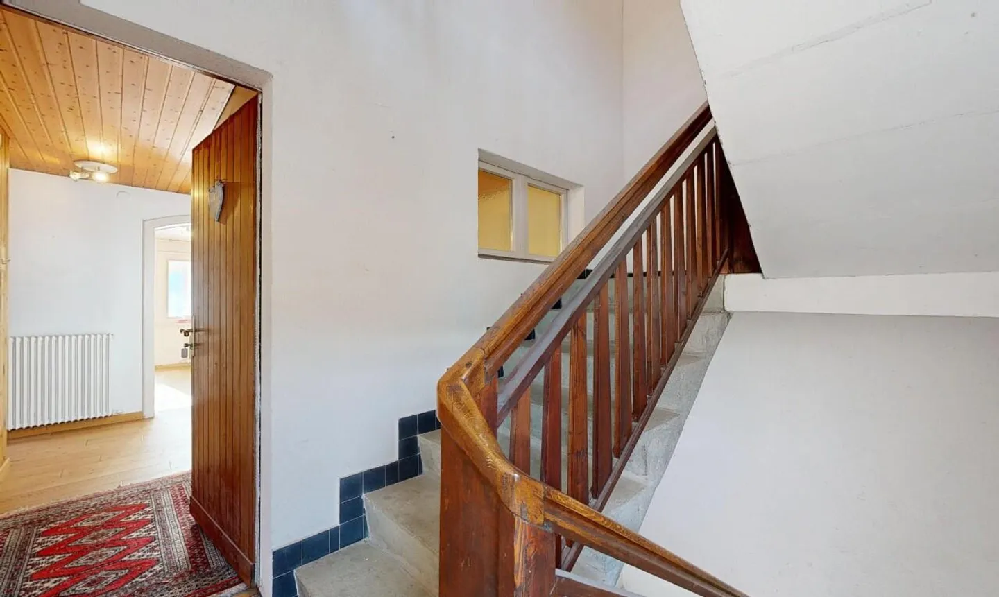 Building with South View - High Potential in Mollens - Photo 8 of 11