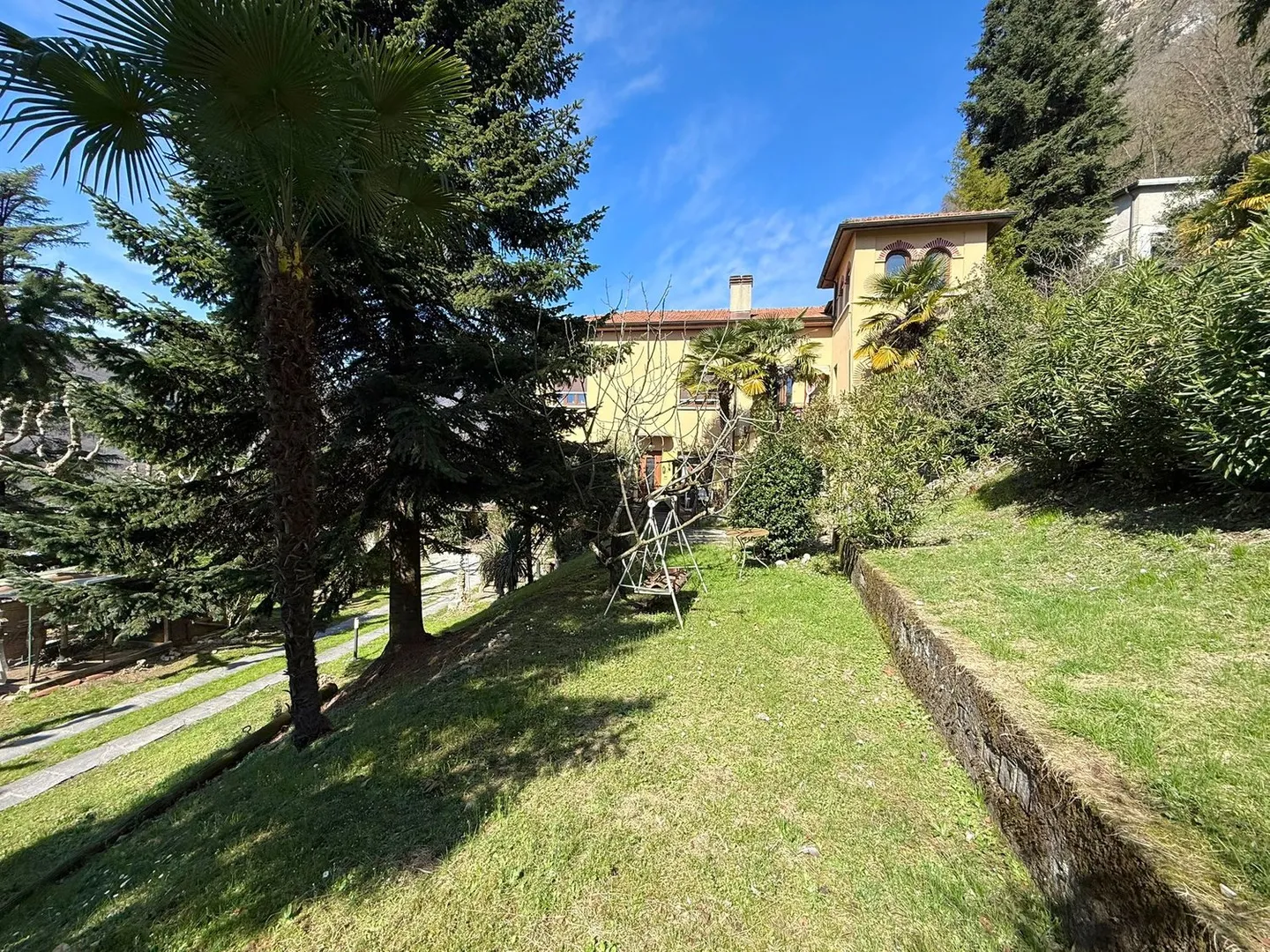 Grande Maison dans le Vert avec Parc Constructible - Photo 3 sur 12