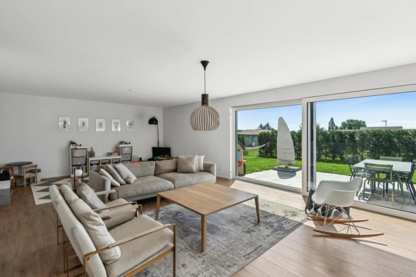 OGGETTO CHE TOGLIE IL FIATO! SUPERBA CASA INDIVIDUALE CON GRANDE GIARDINO - Foto 7 di 13