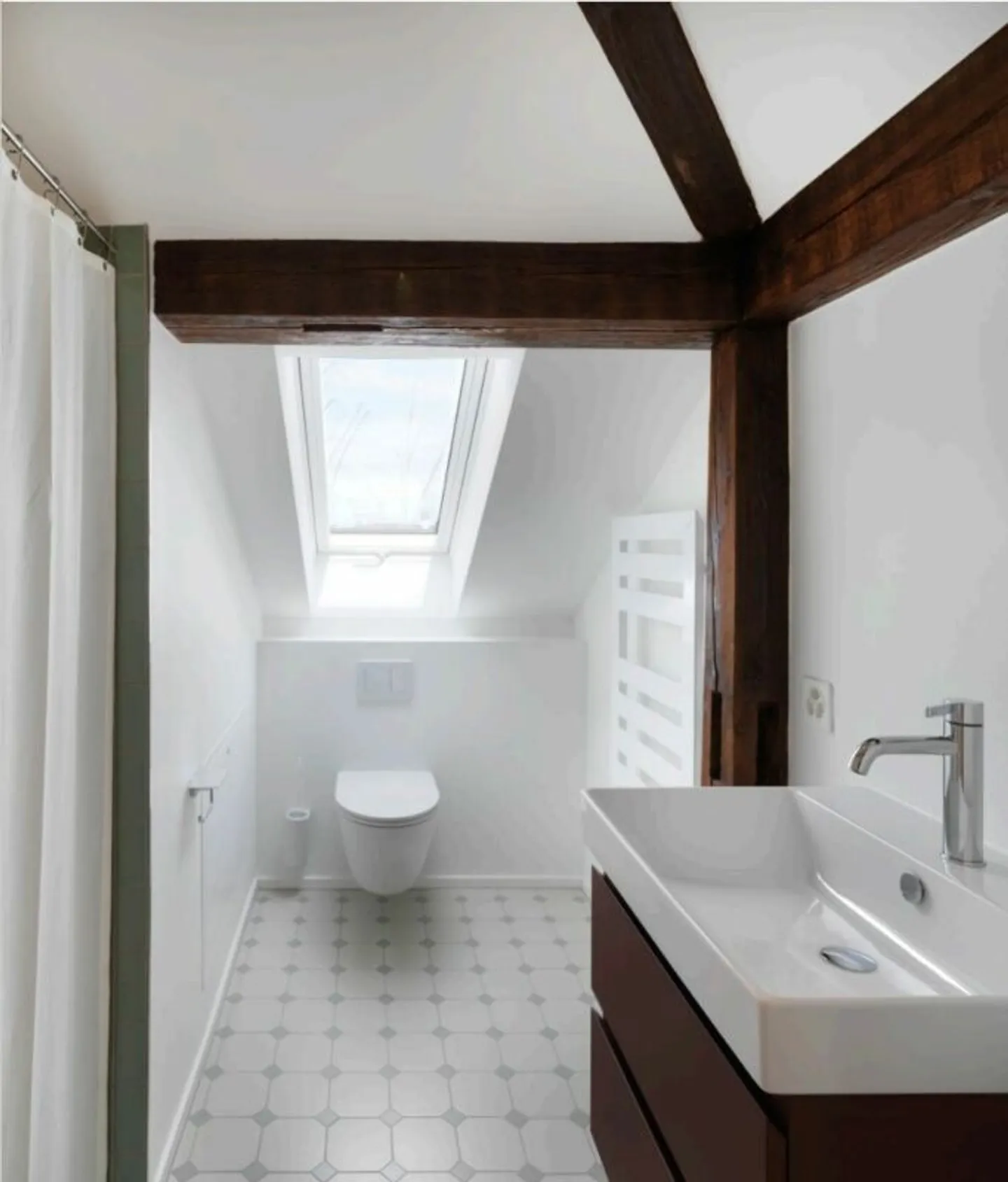 Esclusivo loft-studio arredato con comfort moderno al Rütimeyerplatz - Foto 3 di 8