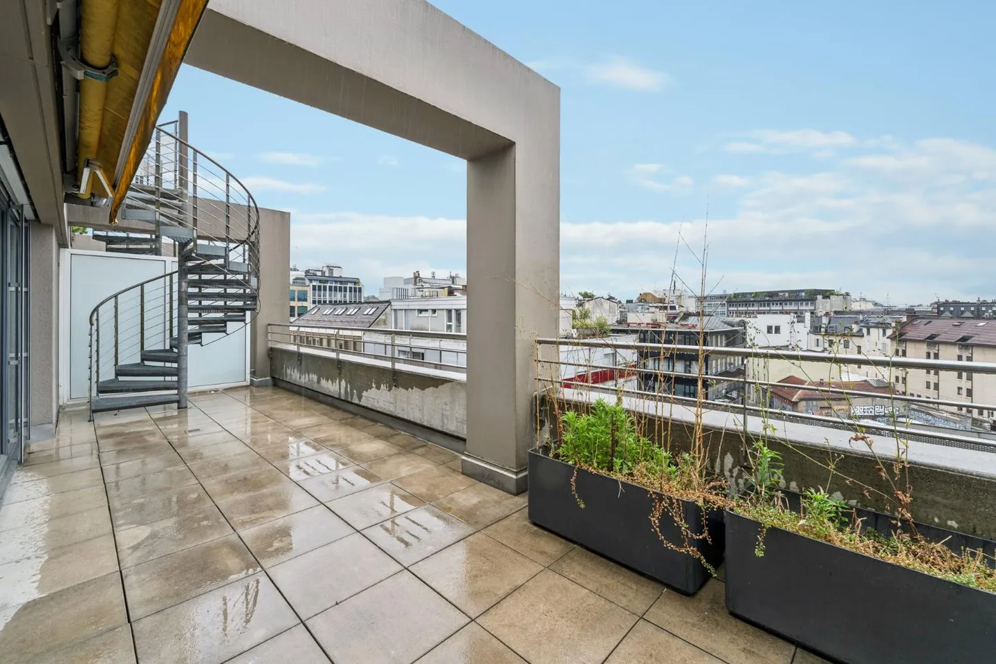 Exceptional duplex penthouse with rooftop terrace! - Photo 13 of 13