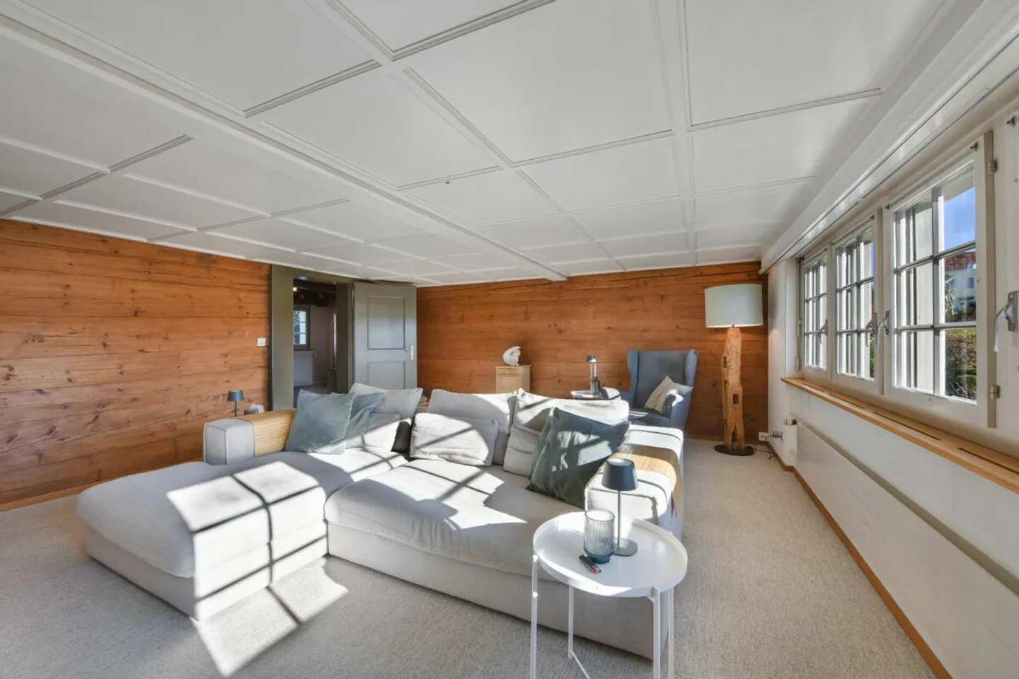 Traumhaftes Wohnen in einem charmanten Holz-Altbau - Foto 4 von 27