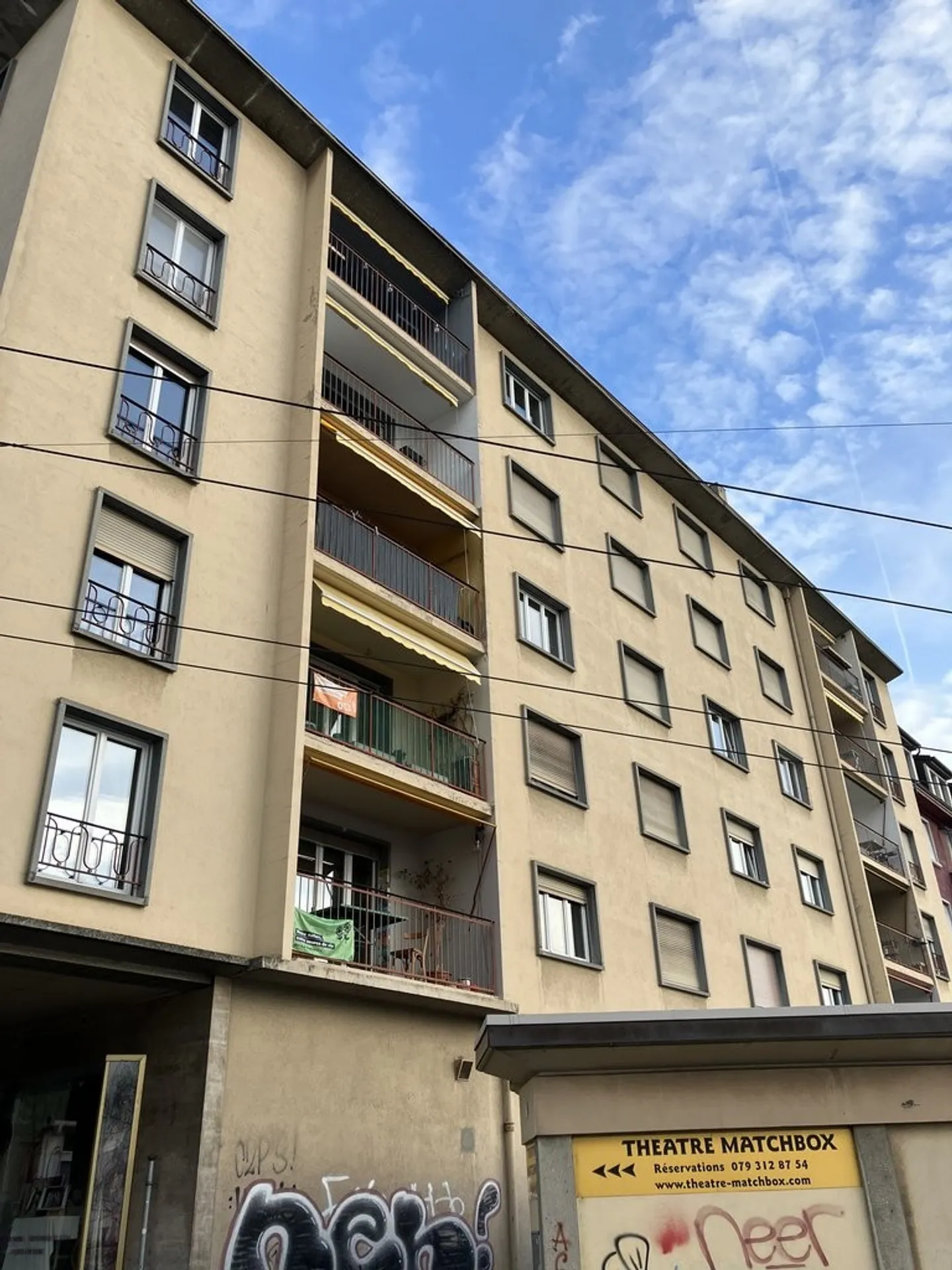 Beautiful 4.5-room apartment near Neuchâtel train station - Photo 2 of 2