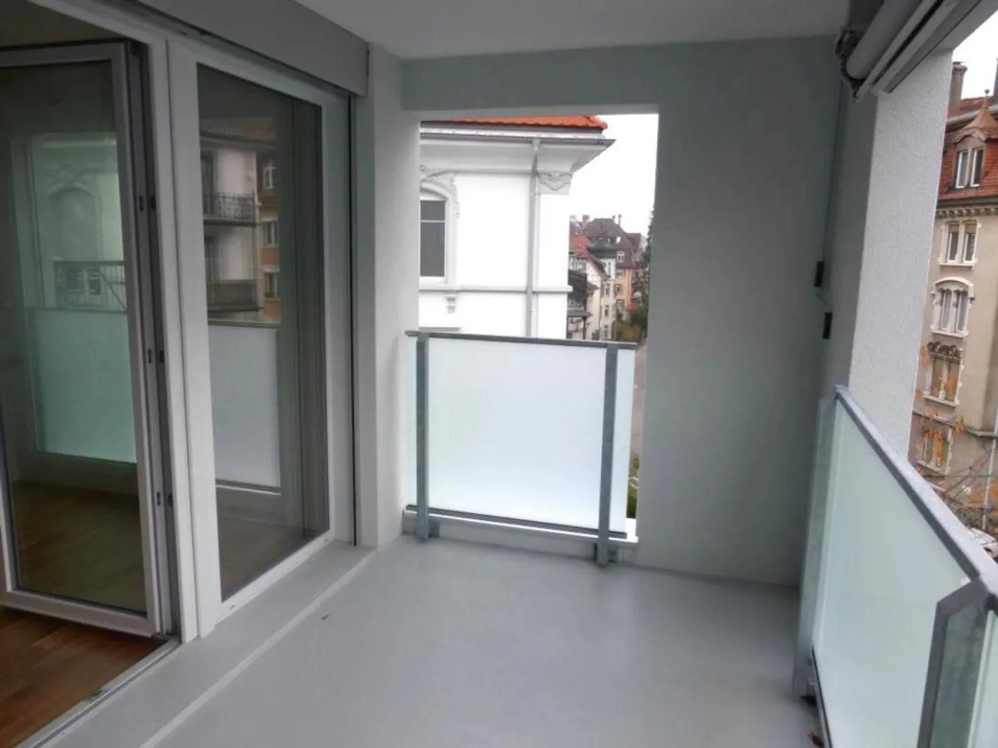 Bel appartement en ville - Photo 2 sur 11