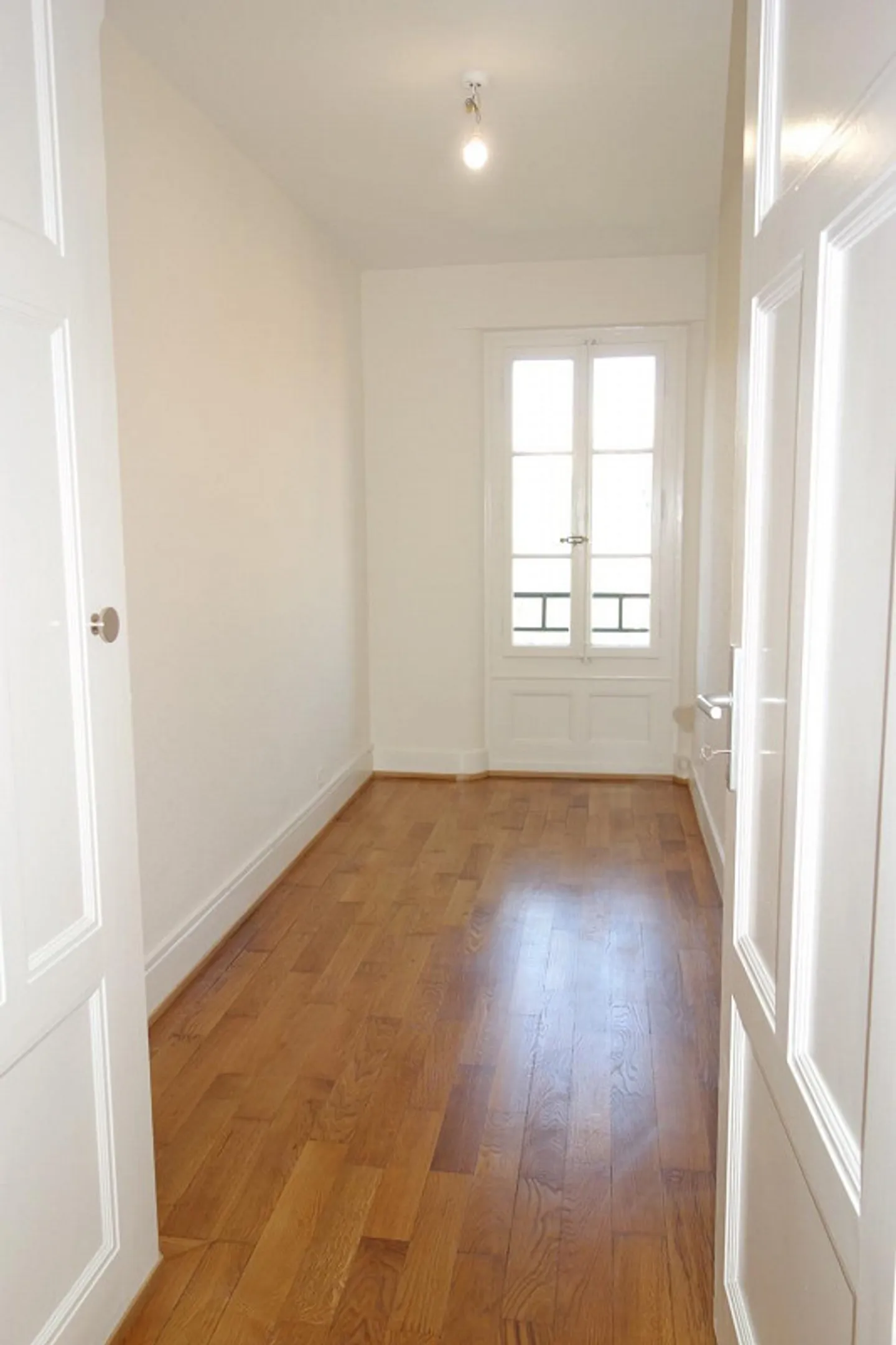 Bellissimo appartamento di 3.5 locali a Jonction - Foto 9 di 10