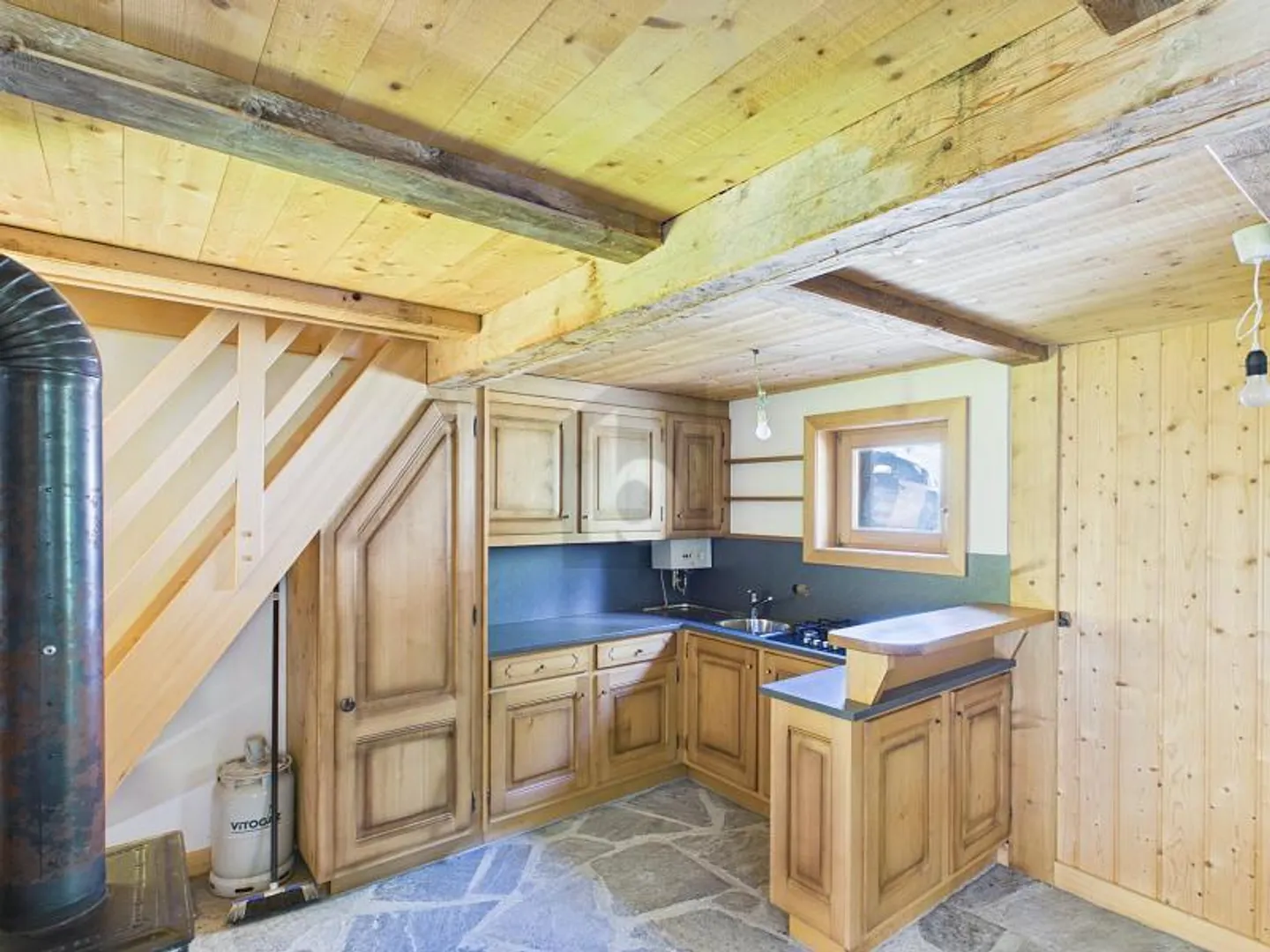 Chalet Rénové en Nature - Photo 3 sur 6