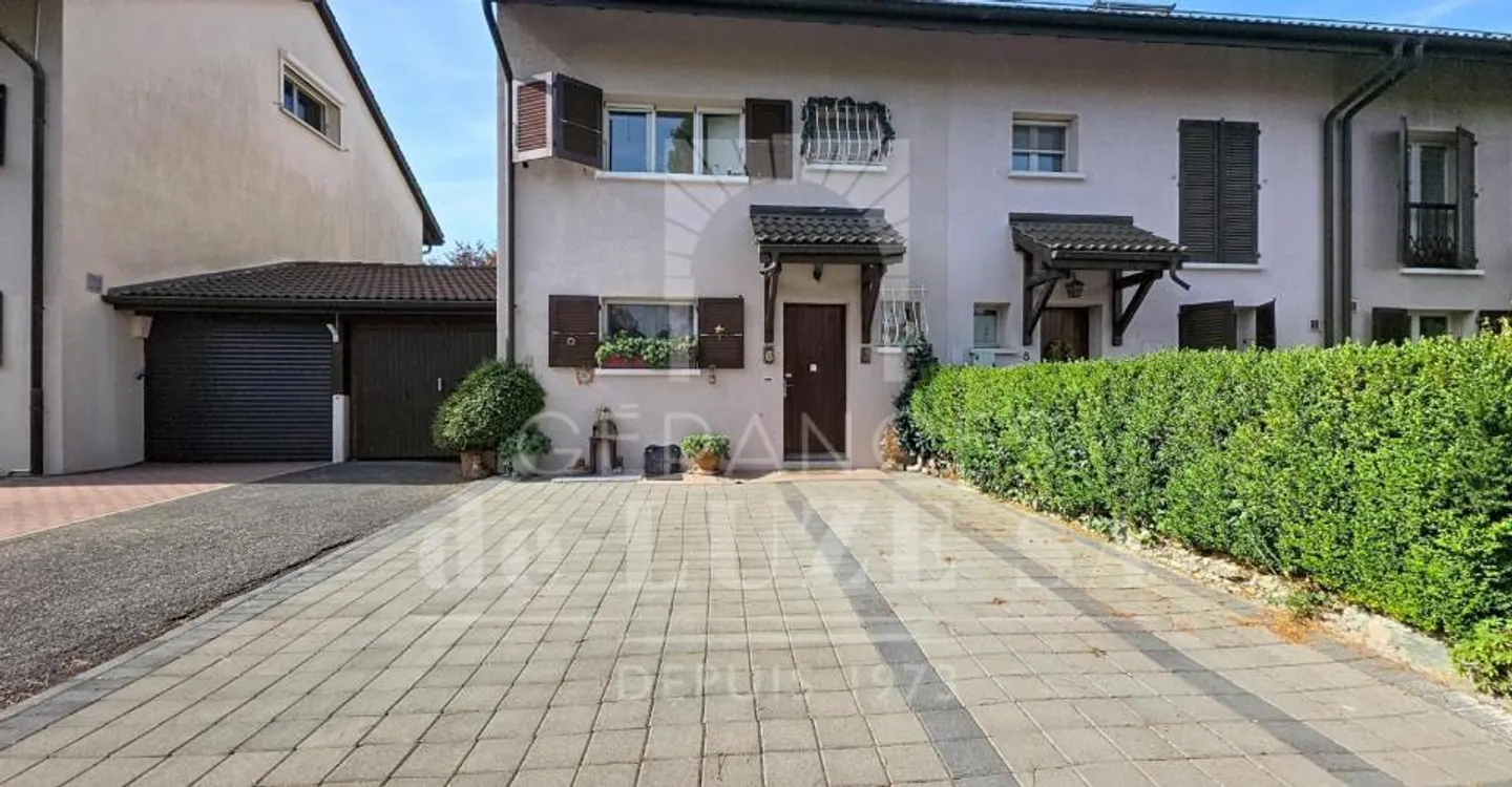 EXKLUSIV? FAMILIENVILLA MIT PRIVATGARTEN - Foto 2 von 11