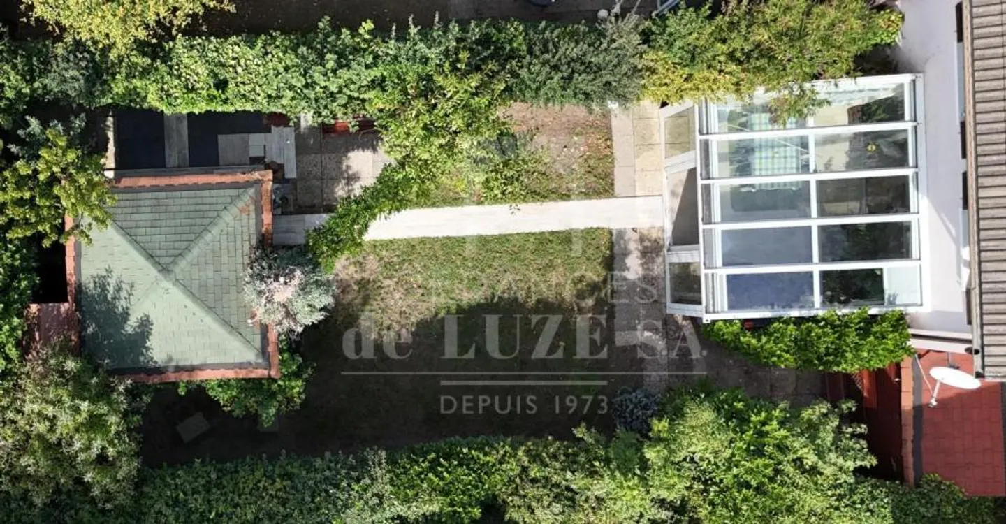 EXKLUSIV? FAMILIENVILLA MIT PRIVATGARTEN - Foto 4 von 11