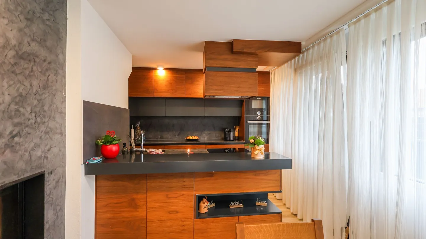 Villa in stile moderno - 4½ camere, piscina riscaldata e terrazza panoramica - Foto 5 di 13