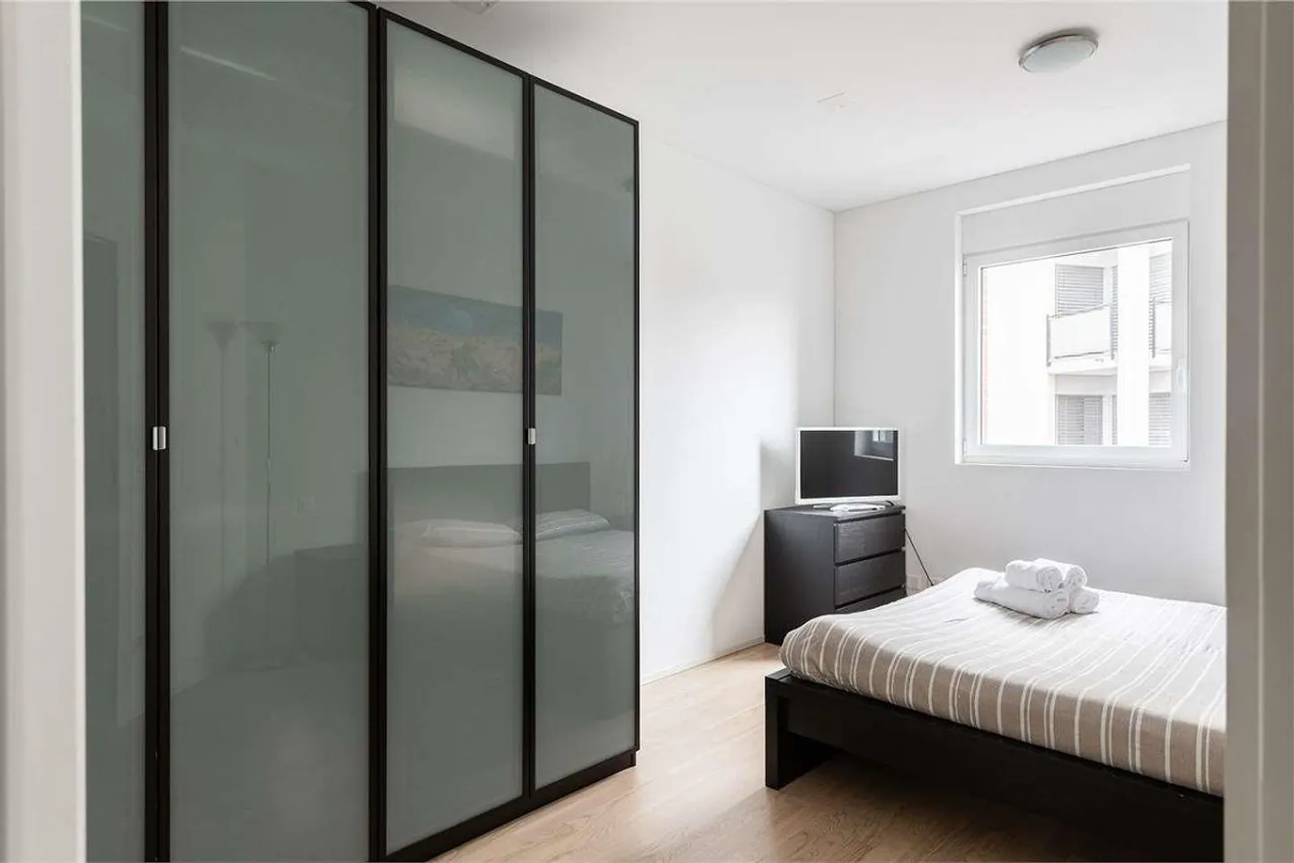 Lugano 2.5 Room via Rodari - Photo 10 of 13