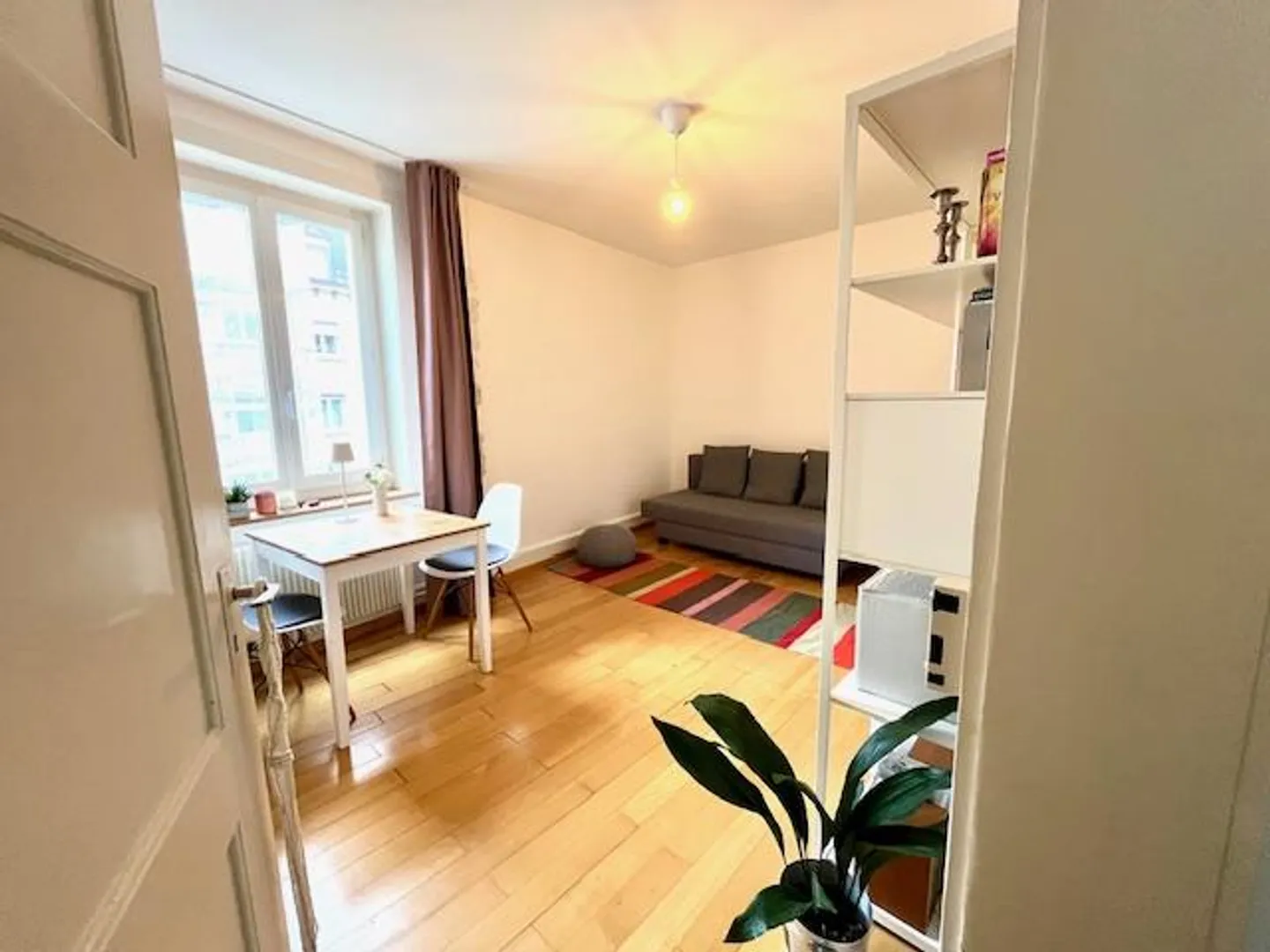 Location de chambre à une femme - Photo 1 sur 5