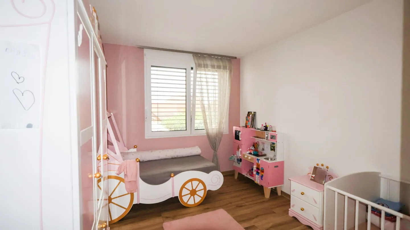 Villa in stile moderno - 4½ camere, piscina riscaldata e terrazza panoramica - Foto 8 di 13